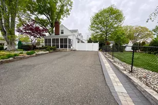 608 E Hendricks Blvd E, South Plainfield, NJ 07080 - Photo 4