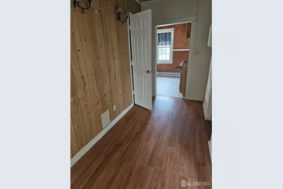 427-427 Magnolia Street, Highland Park, NJ 08904 - Photo 4