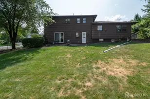 52 Embroidery St, Sayreville, NJ 08872 - Photo 26