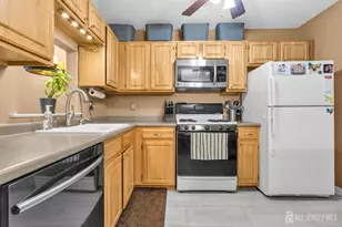 299 Vasser Dr, Piscataway Township, NJ 08854 - Photo 4
