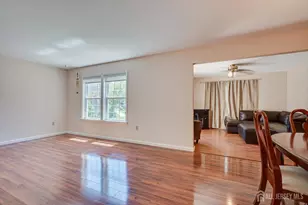 10B Betsy Ross Dr, Monroe Township, NJ 08831 - Photo 8