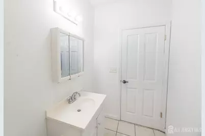 637 Main Street, Sayreville, NJ 08872 - Photo 50