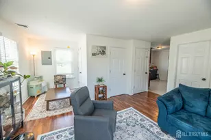637 Main St, Sayreville, NJ 08872 - Photo 8