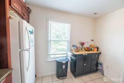 637 Main Street, Sayreville, NJ 08872 - Photo 22