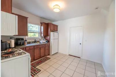 637 Main Street, Sayreville, NJ 08872 - Photo 40