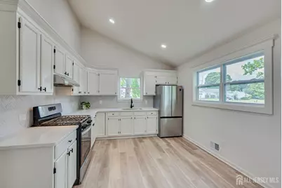 23 Nancy Circle, Edison, NJ 08817 - Photo 12