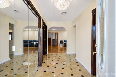 24 Winthrop Road, Edison, NJ 08817 - Photo 4