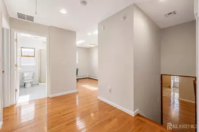 24 Winthrop Road, Edison, NJ 08817 - Photo 18