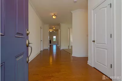 9 Comstock Lane, Montgomery Township, NJ 08558 - Photo 2