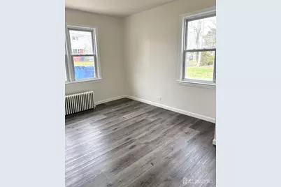 210 Second St Street, Middlesex, NJ 08846 - Photo 12