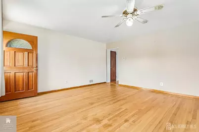 124 Sonora Avenue, Iselin, NJ 08830 - Photo 2