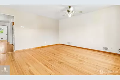 124 Sonora Avenue, Iselin, NJ 08830 - Photo 4