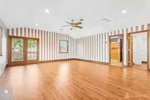 124 Sonora Ave, Iselin, NJ 08830 - Photo 8