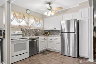 29 Pine Tree Rd, Old Bridge Township, NJ 08857 - Photo 10