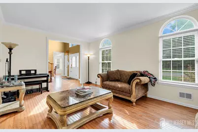 242 Grandview Avenue, Piscataway Township, NJ 08854 - Photo 10