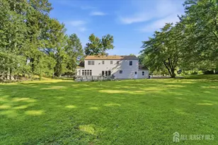 6 King Arthurs Ct, Edison, NJ 08820 - Photo 46