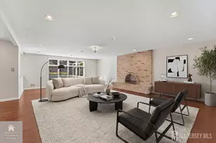 6 King Arthurs Ct, Edison, NJ 08820 - Photo 8