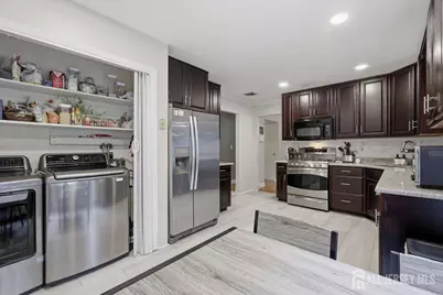 7 Conerly Road, Franklin Township, NJ 08873 - Photo 12