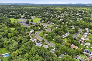 7 Conerly Rd, Franklin Township, NJ 08873 - Photo 34