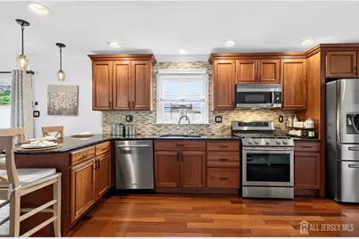 960 Gates Avenue, Piscataway Township, NJ 08854 - Photo 12