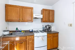 28 Suydam St, New Brunswick, NJ 08901 - Photo 6