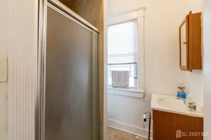 28 Suydam St, New Brunswick, NJ 08901 - Photo 10