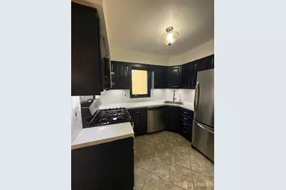 8 Teaberry Drive, Edison, NJ 08820 - Photo 6