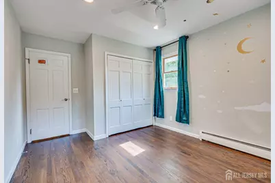41 W Calvert Avenue, Edison, NJ 08820 - Photo 38