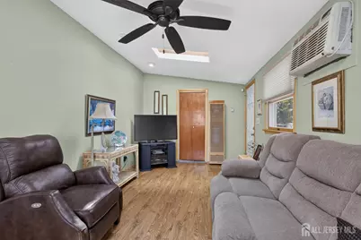 107 Cherry Street, Iselin, NJ 08830 - Photo 14