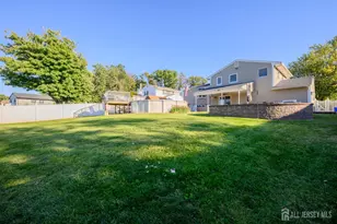 41 Wilson Dr, Fords, NJ 08863 - Photo 2