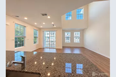 83 Depot Way, Dunellen, NJ 08812 - Photo 16