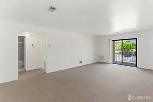 324 Sharon Garden Ct, Woodbridge Township, NJ 07095 - Photo 10