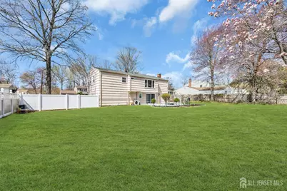 33 Mary Ellen Drive, Edison, NJ 08820 - Photo 36