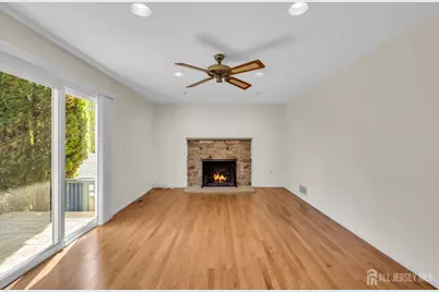 30 Hamilton Lane, Plainsboro Township, NJ 08536 - Photo 18