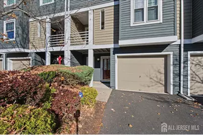 192 Crestview Road, Bridgewater, NJ 08807 - Photo 2