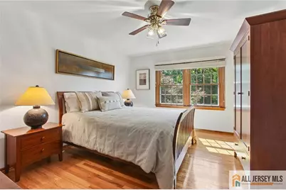 4 Van Loan Avenue, Sayreville, NJ 08872 - Photo 16