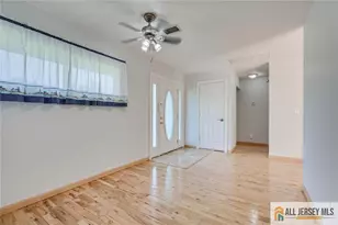 26 Kendall Rd, South Brunswick Township, NJ 08824 - Photo 2