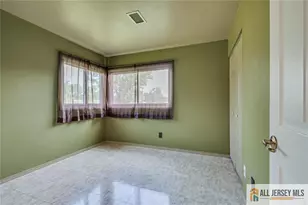 26 Kendall Rd, South Brunswick Township, NJ 08824 - Photo 12