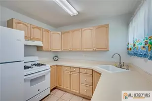 26 Kendall Rd, South Brunswick Township, NJ 08824 - Photo 6
