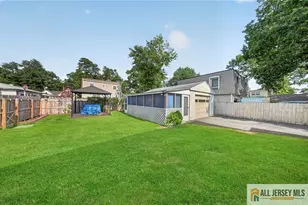18 Woodland Rd, Spotswood, NJ 08884 - Photo 14
