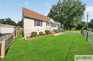 18 Woodland Rd, Spotswood, NJ 08884 - Photo 10