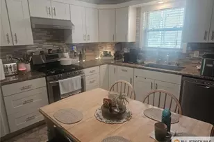 30 Caswell Ave, Fords, NJ 08863 - Photo 4