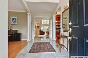 27 Bodine Dr, Cranbury Township, NJ 08512 - Photo 2