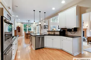27 Bodine Dr, Cranbury Township, NJ 08512 - Photo 10