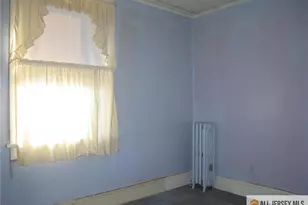 9 Elmwood Pl, North Brunswick Township, NJ 08902 - Photo 6