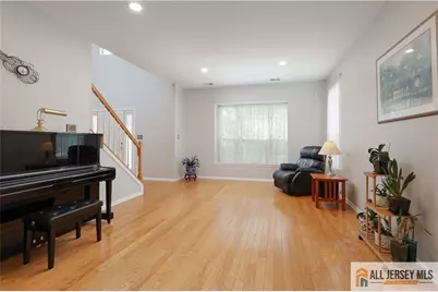 24 Hyde Park Drive, East Brunswick Township, NJ 08816 - Photo 6