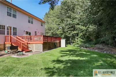 24 Hyde Park Drive, East Brunswick Township, NJ 08816 - Photo 20