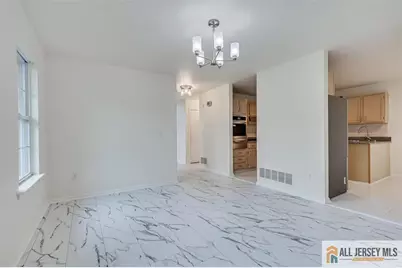 99 Castle Pointe Boulevard, Piscataway Township, NJ 08854 - Photo 12