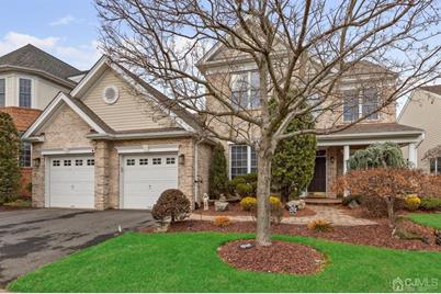 85 Country Club Drive, Monroe Township, NJ 08834 - Photo 1