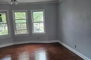 39 Pulaski Ave, Carteret, NJ 07008 - Photo 1